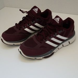 Adidas Athletic Shoe | size 4.5